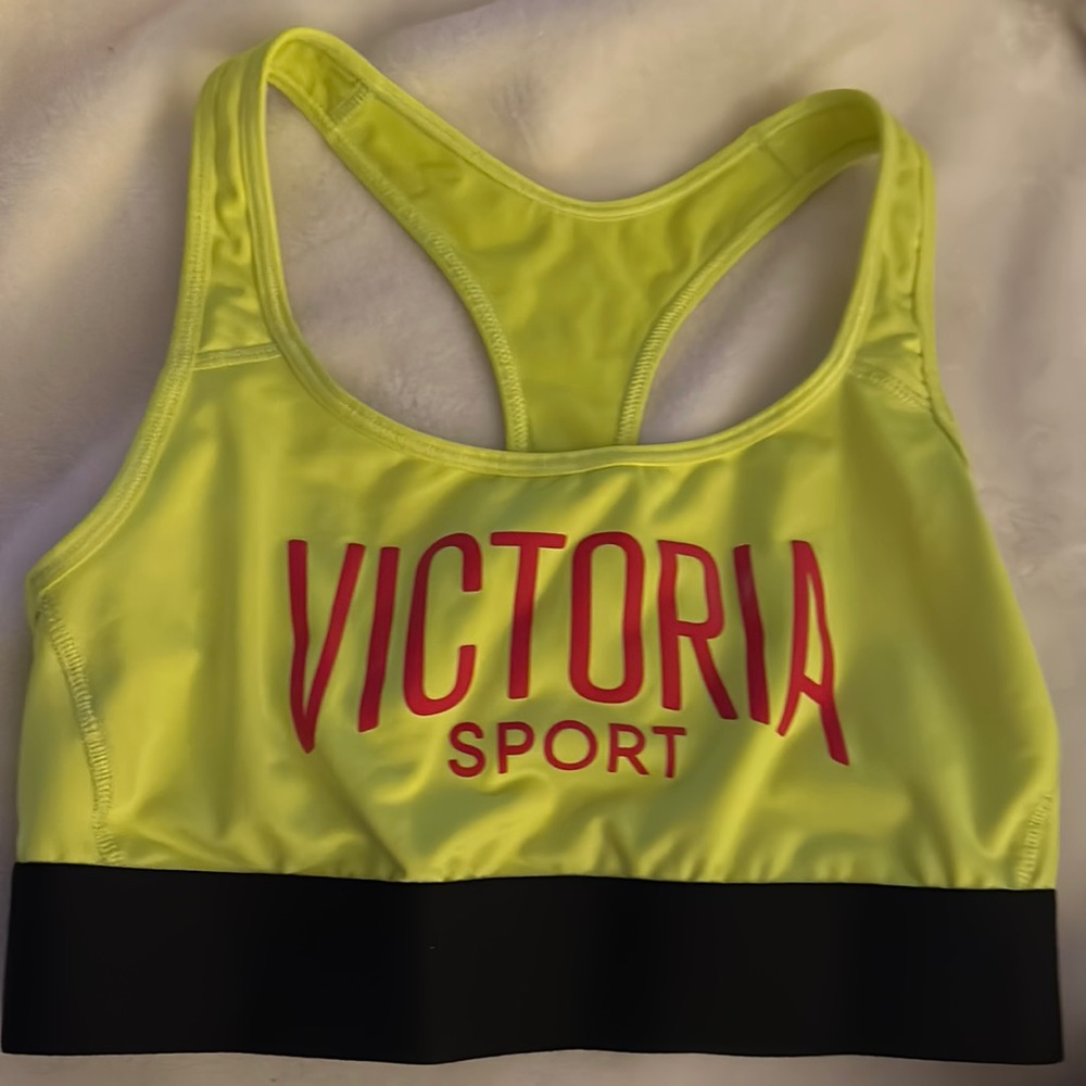 Victoria Sport Sports Bra